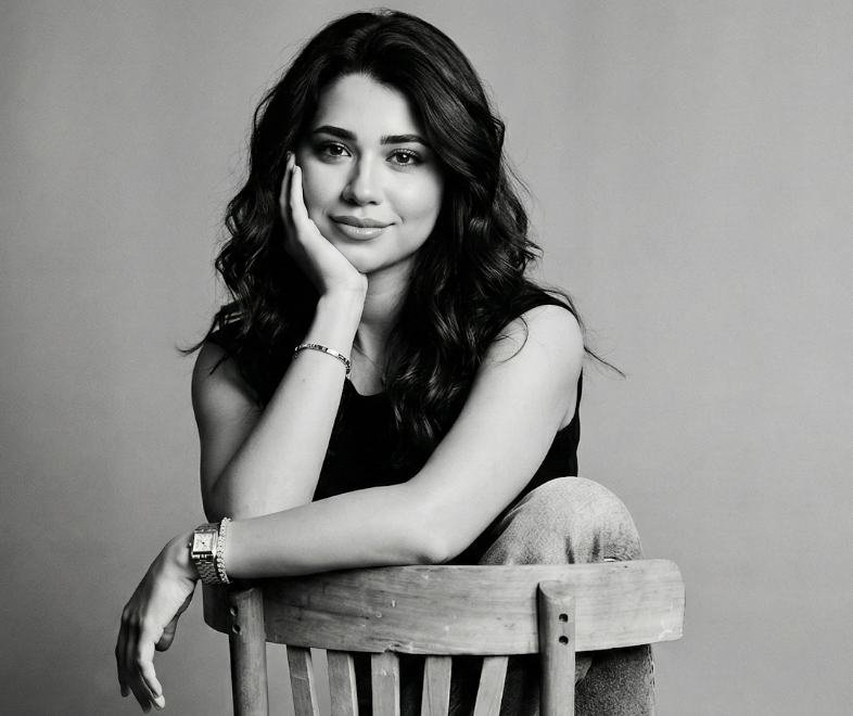 Portrait of Senamees Khrais